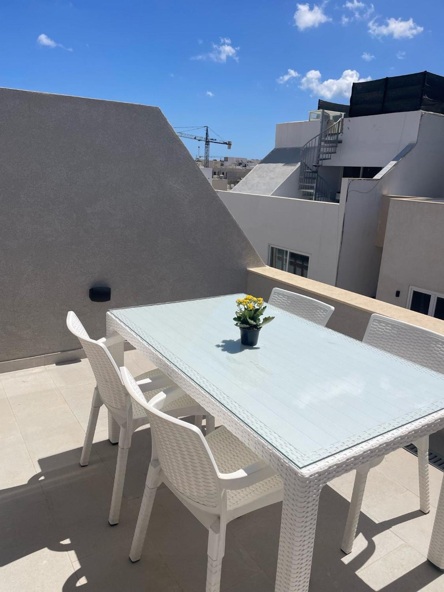 Three Bedroom Penthouse San Ġwann المظهر الخارجي الصورة